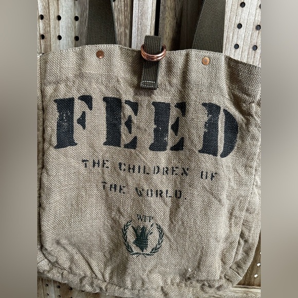 FEED Burlap Reversible Save the Children of the World Tan Tote Travel Beach Bag - Picture 4 of 10